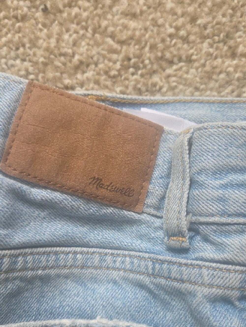 Madewell Low-Slung Baggy Crop Jeans - Light Blue - Picture 4 of 8